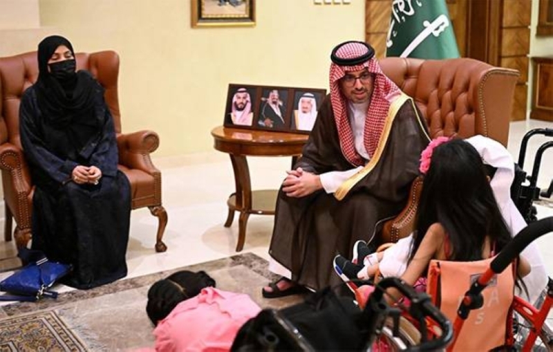 اطلاع مُحافظ جدَّة على