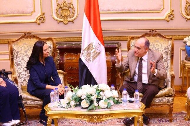 افتتاح معرض دائم للأسر