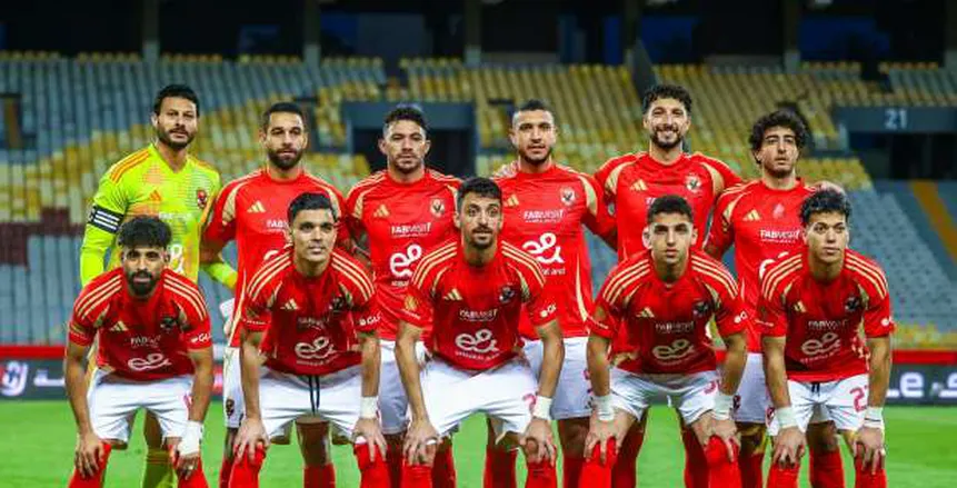 حدث فجرا بالأهلي.. الأحمر