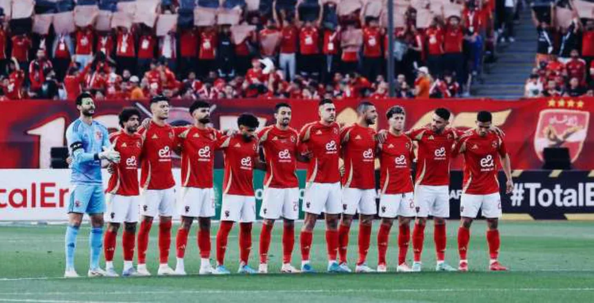 بالأسماء.. الأهلي يفاوض 3