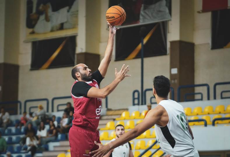 الأهلي والاتحاد 