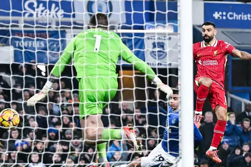 الاتحاد الأوروبي يكرم ليفربول
