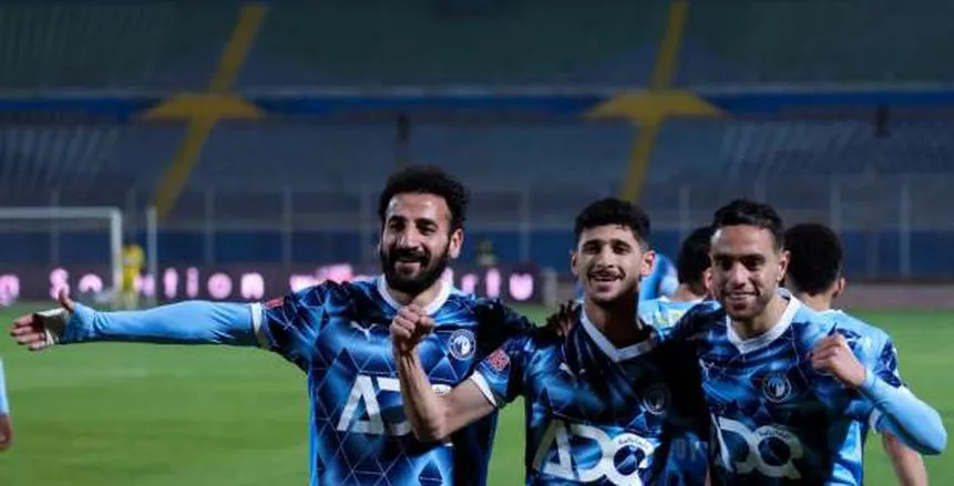 البث المباشر لمباراة بيراميدز وسيراميكا في ليلة حسم الدوري بدون تقطيع