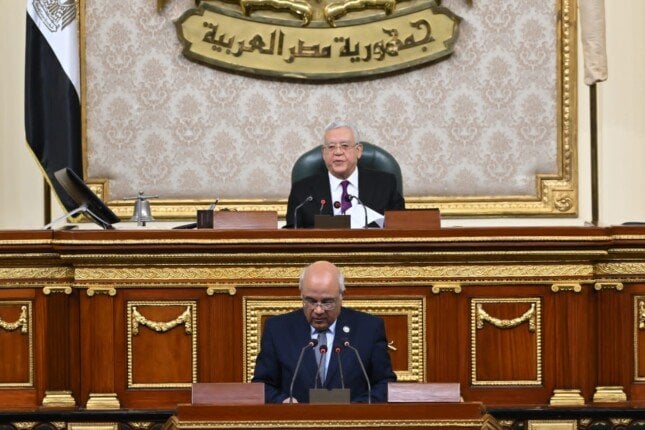 البرلمان يصدق على قانون