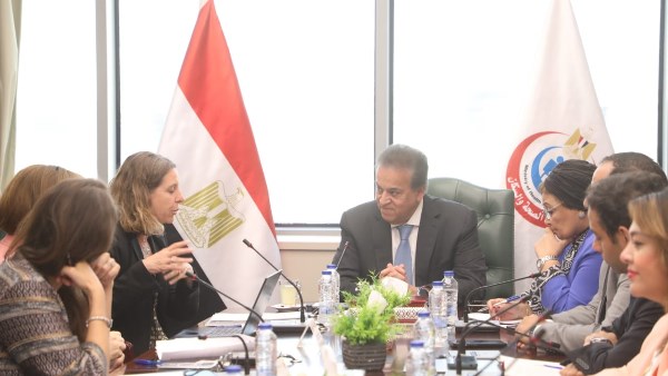 التعاون الصحي: وزير الصحة