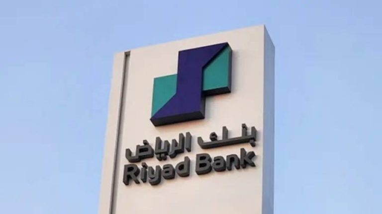 التوظيف يسجل أسرع وتيرة في 10 أعوام وفقاً لمؤشر مديري المشتريات