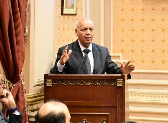 الحكومة تغضب الشعب: مصطفى بكري يحذر من تأثير قانون الإيجار القديم على السلام الاجتماعي