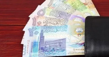 الدينار الكويتي يرتفع اليوم: سعر صرف الدينار الكويتي أمام الجنيه المصري الخميس 1 مايو 2025