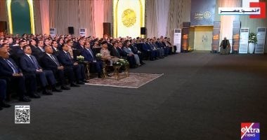 الرئيس السيسى يشهد فيلما