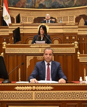الشيوخ يعتمدون خطة التنمية
