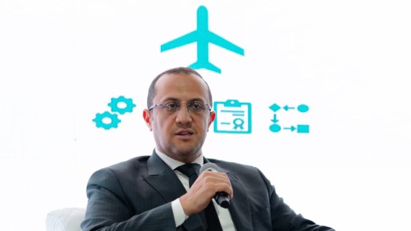 القابضة للمطارات تشارك بفعالية