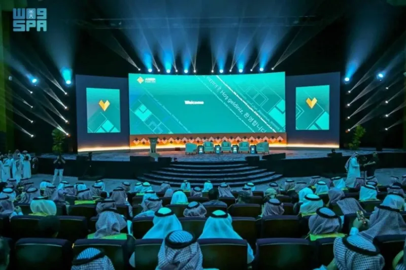 القصبي يؤكد تصحيح أوضاع 374 ألف عامل في برنامج التستر التجاري