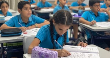 المدارس تبدأ امتحانات نهاية