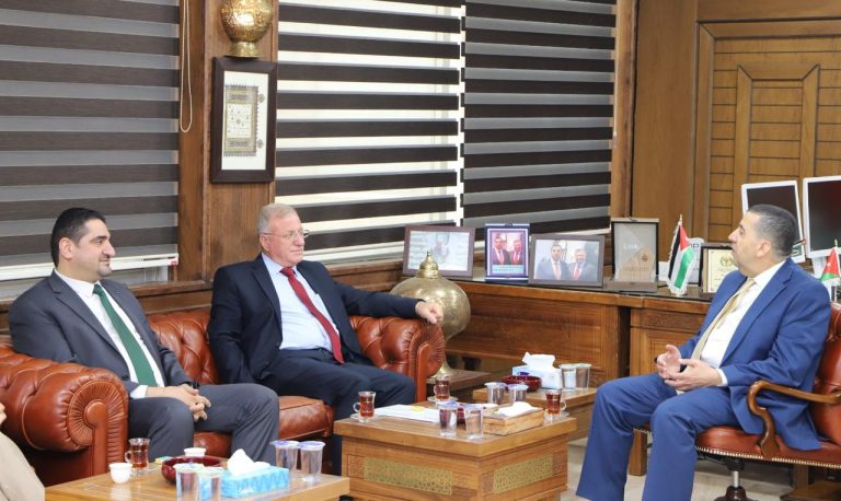 بدء فعاليات “أسبوع النزاهة 2025” في جامعة البلقاء التطبيقية