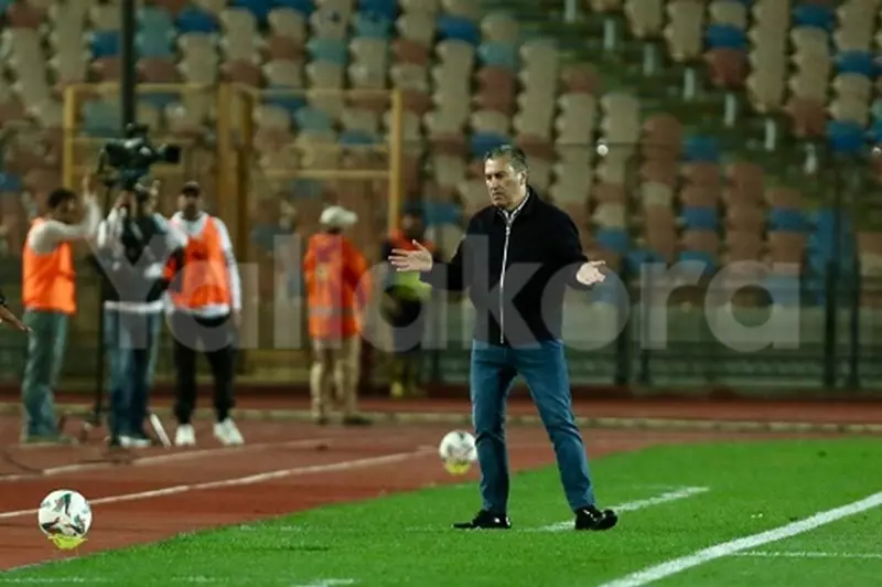 بعد غموض موقفه.. مصدر
