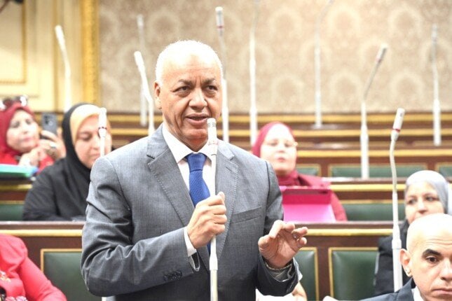 بيان عاجل من مصطفى