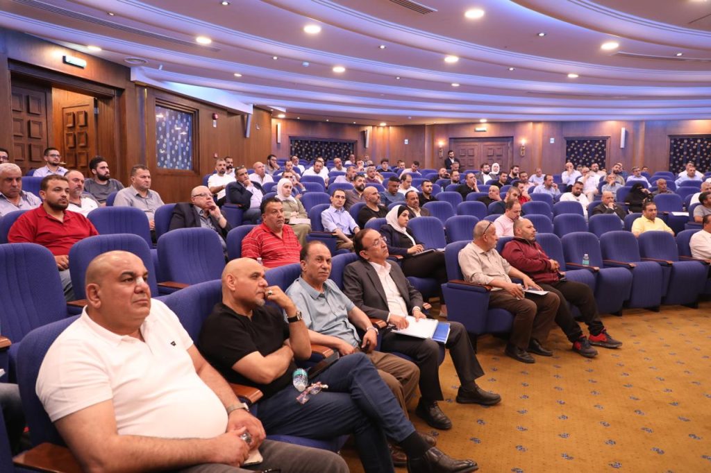 تجار عمّان يتحركون لحماية حقوقهم في قضية الباخرة المحترقة “ASL BAUHINIA”
