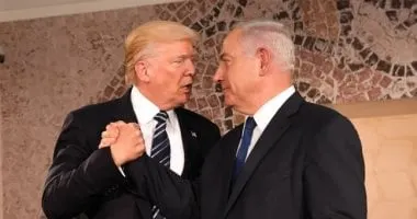 عائلات الأسرى الإسرائيليين تحذر ترامب من ألاعيب نتنياهو وتدعو لإسقاط حكومته