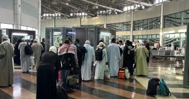 مغادرة الفوج الثالث من