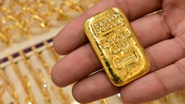 تراجع أسعار سبائك الذهب