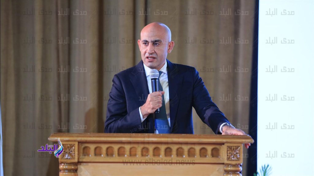 تسليم خطابات الندب لرؤساء
