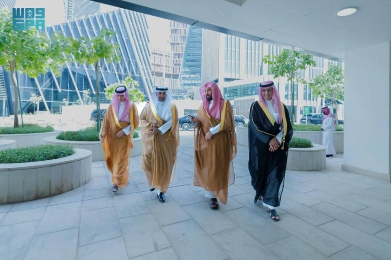 تشاور وزيرا العدل والصحة