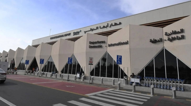 تطوير مطار أبها يمتد