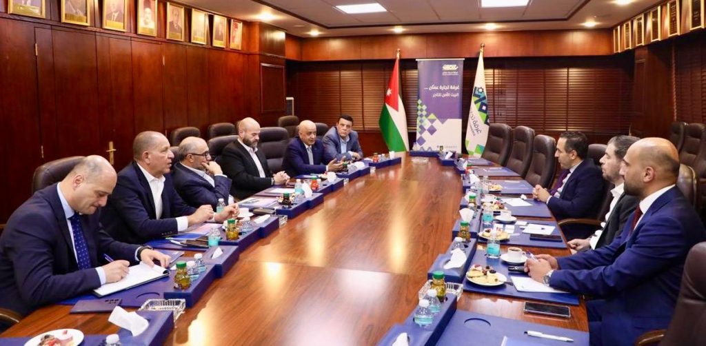 غرفة تجارة عمّان تبحث