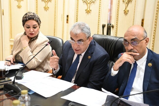 تفاصيل قانون العلاوة الدورية