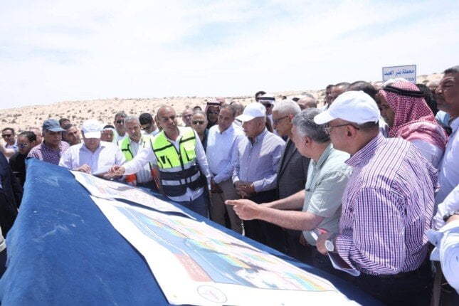 تفقد وزير النقل تقدم