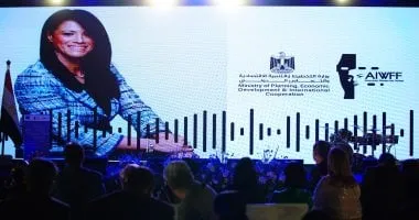تمكين المرأة يتصدر أولويات الدولة في تعزيز دورها بمختلف مناحي الحياة