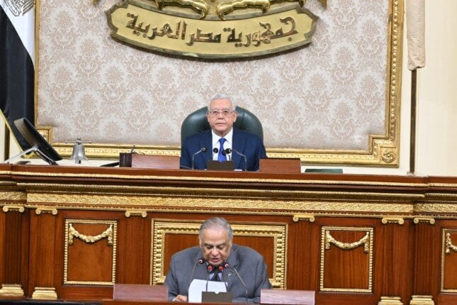 توافق حزبي بالبرلمان يدفع