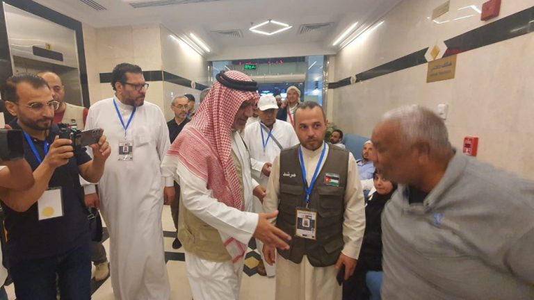 توجيه عاجل من وزير الأوقاف لمعالجة ملاحظات الحجاج الأردنيين