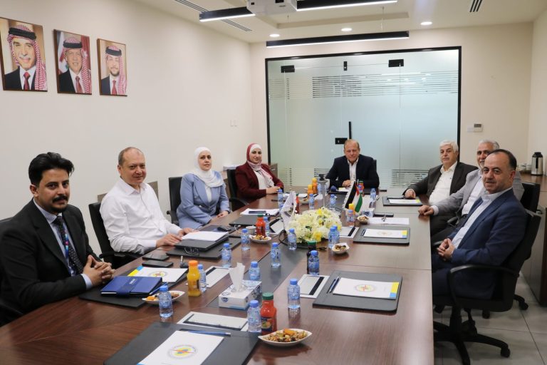 توليد الكهرباء المركزية توزع 12 مليون دينار أرباحاً نقدية على المساهمين لعام 2024