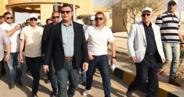 جولة مفاجئة لوزير الإسكان