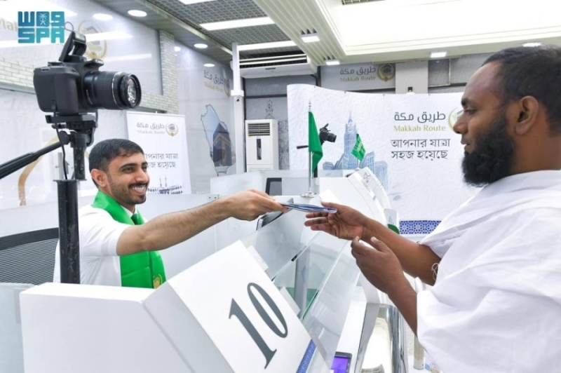 حجاج بنجلاديش يتمتعون بخدمات