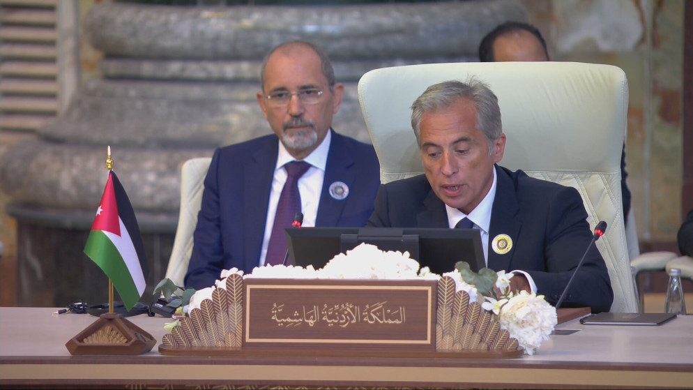 حسان مندوبا عن الملك