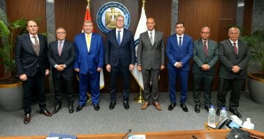خطة طموحة لوزير البترول