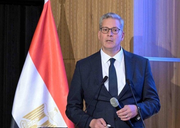 دعم وزير البترول لتوسع