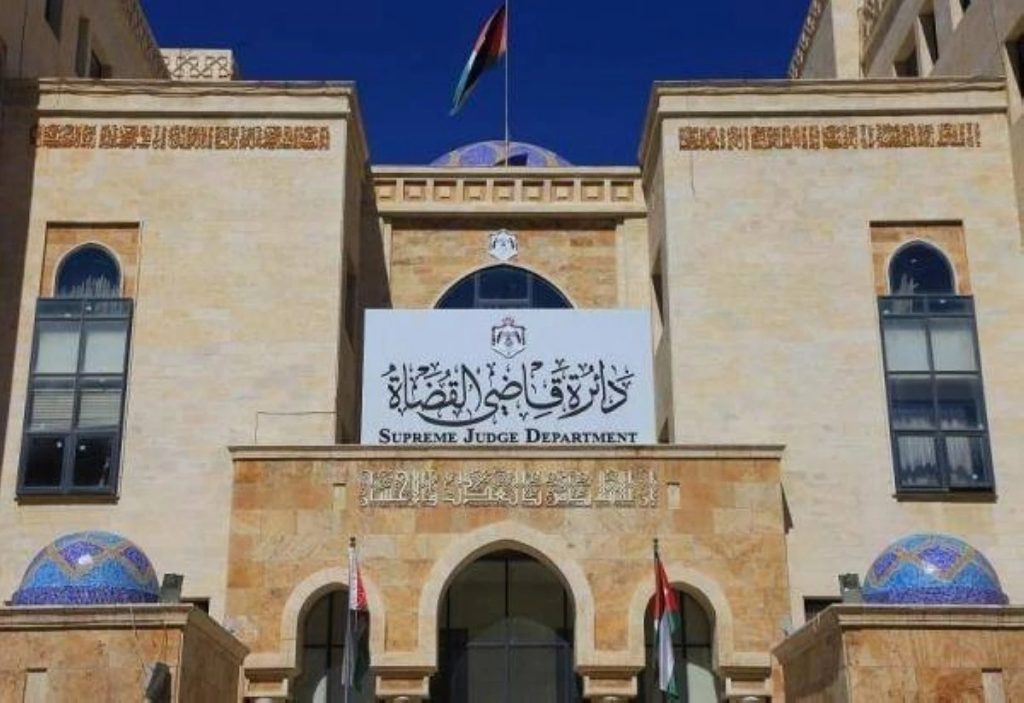 (قاضي القضاة) تدعو مرشحين