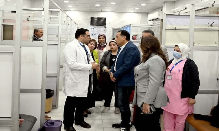رئيس الوزراء يتفقد مركز