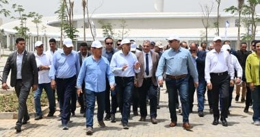 رئيس الوزراء يتابع الموقف