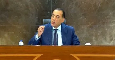 رئيس الوزراء يتابع الموقف التنفيذى لعدد من المشروعات الخدمية بالوادى الجديد