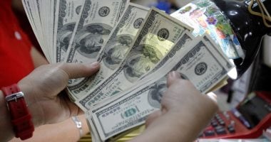 سعر الدولار يرتفع في