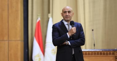 وزير التعليم يوجه بمواصلة