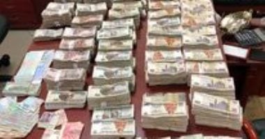 ضبط عملات أجنبية بقيمة