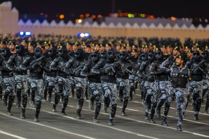 "ضبط مواطن" أثناء نقله