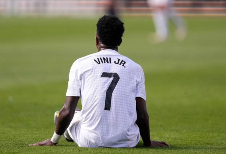 فينيسيوس جونيور لاعب ريال