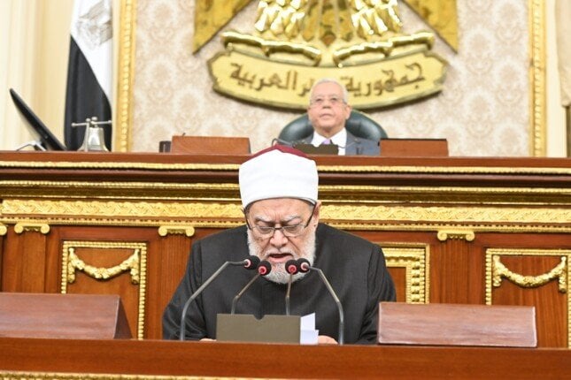 علي جمعة يؤكد: قانون