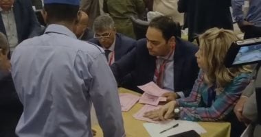 انتهاء فرز أصوات الاقتراع